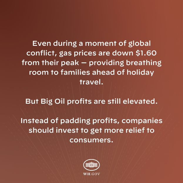 Ein brauner Hintergrund mit einer Aussage, dass die Gaspreise um $1.60 von ihrem Höchststand gesunken sind und Familien vor den Feiertagen eine Erleichterung bringen.