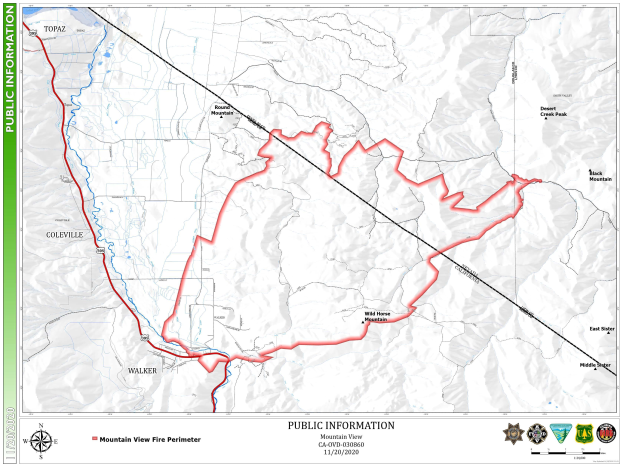 Eine detaillierte Karte einer geplanten Wanderroute mit Sehenswürdigkeiten, Text und Logos.