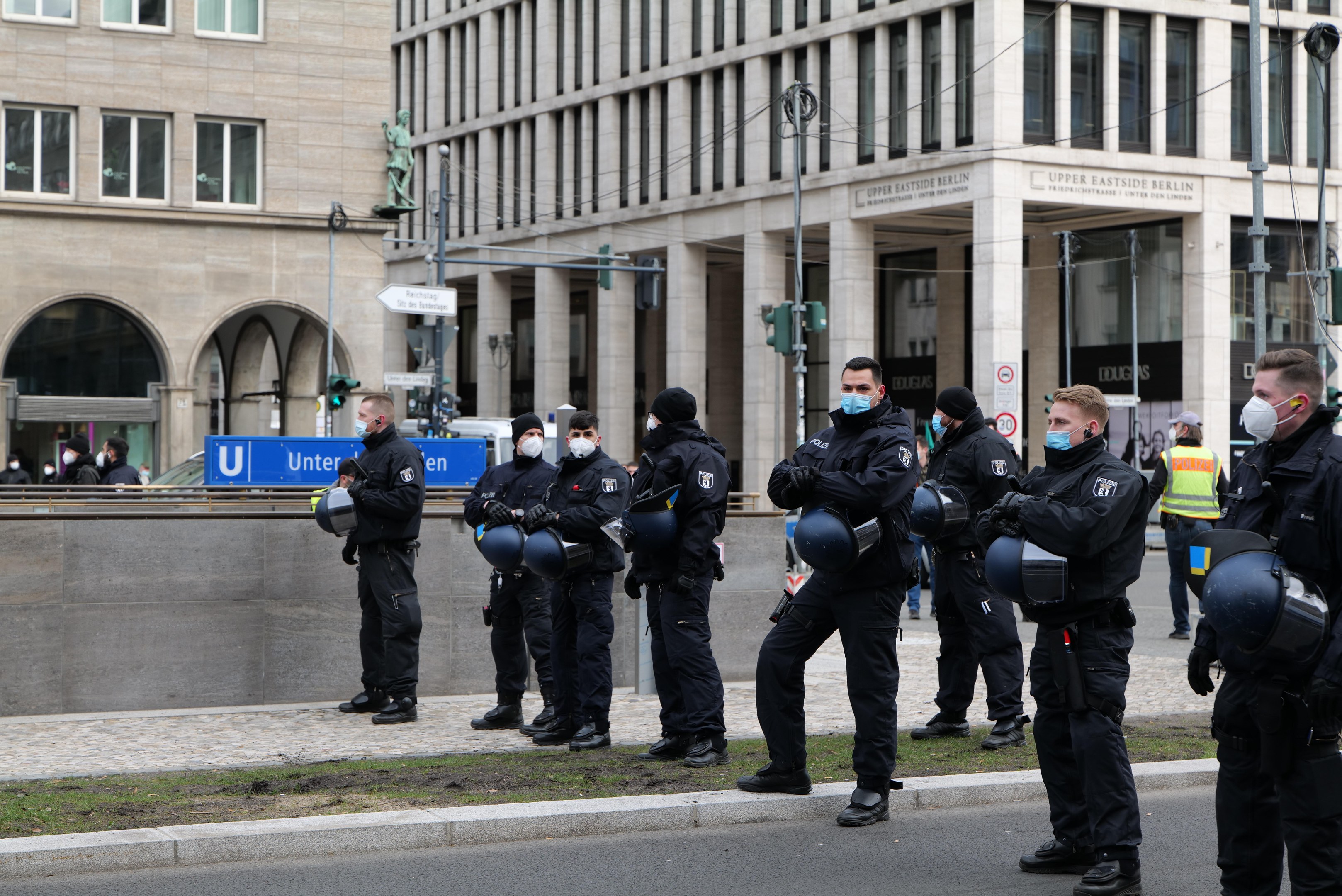 POL-WES: Wesel - Neue Führung im Presse- und Öffentlichkeitsarbeitsteam / Henner Störmer ist der neue Pressesprecher der Polizeiwache Wesel