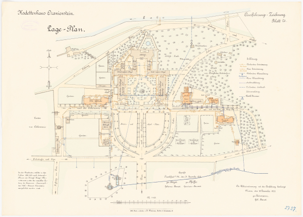 Eine detaillierte Karte von Köln, Deutschland, mit einer handgezeichneten Gebäudezeichnung auf einem Papierüberlag, das Text über die Geschichte, Kultur und Sehenswürdigkeiten der Stadt enthält.